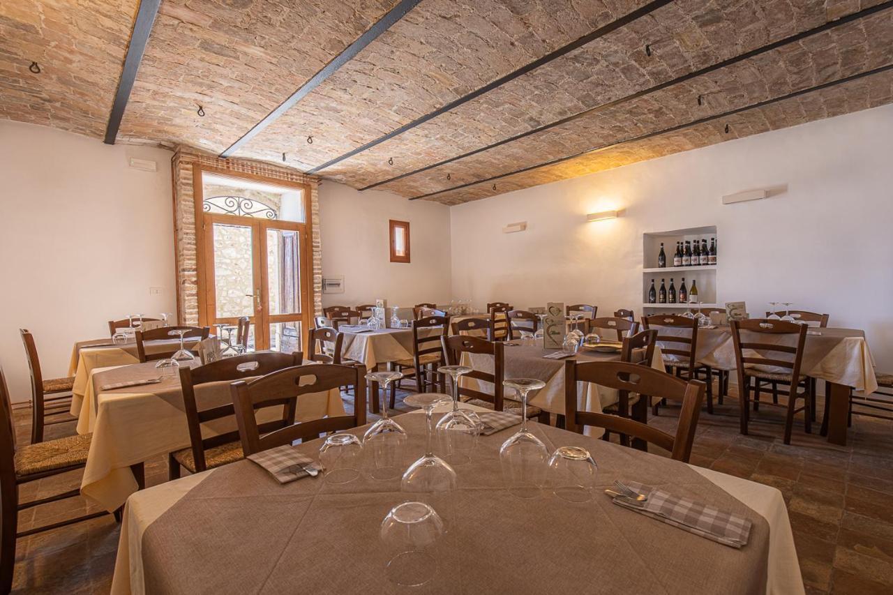 Cuore Nero Food And Relax Санто-Стефано-ді-Сессаніо Екстер'єр фото